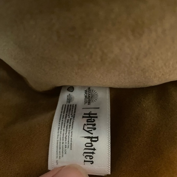 Warner Bros Brown Harry Potter Sorting Hat Squishmallow - Picture 3 of 6